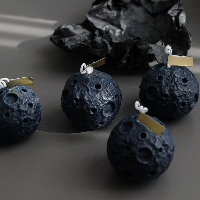 Black Lunar Shaped Scented Candles